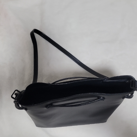 Korean Charles & Keith Black Bag Crossbody - Picture 3 of 10